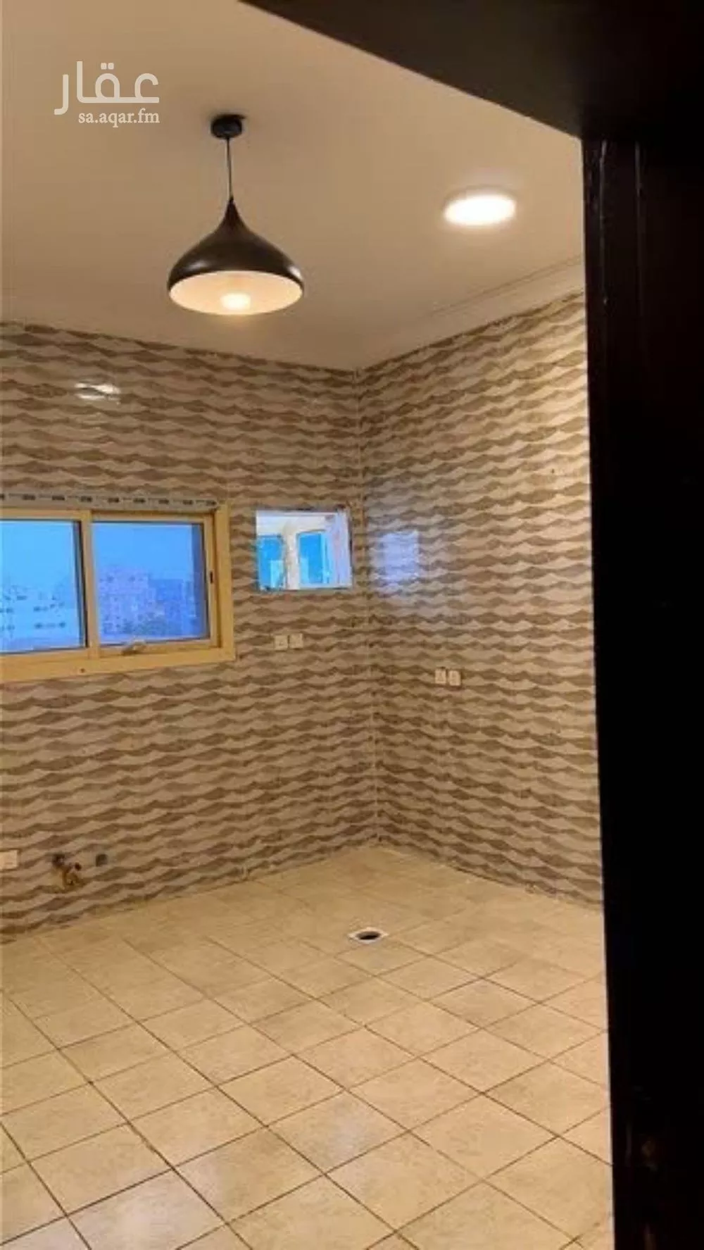 شقة 5 غرف في الصفا 6