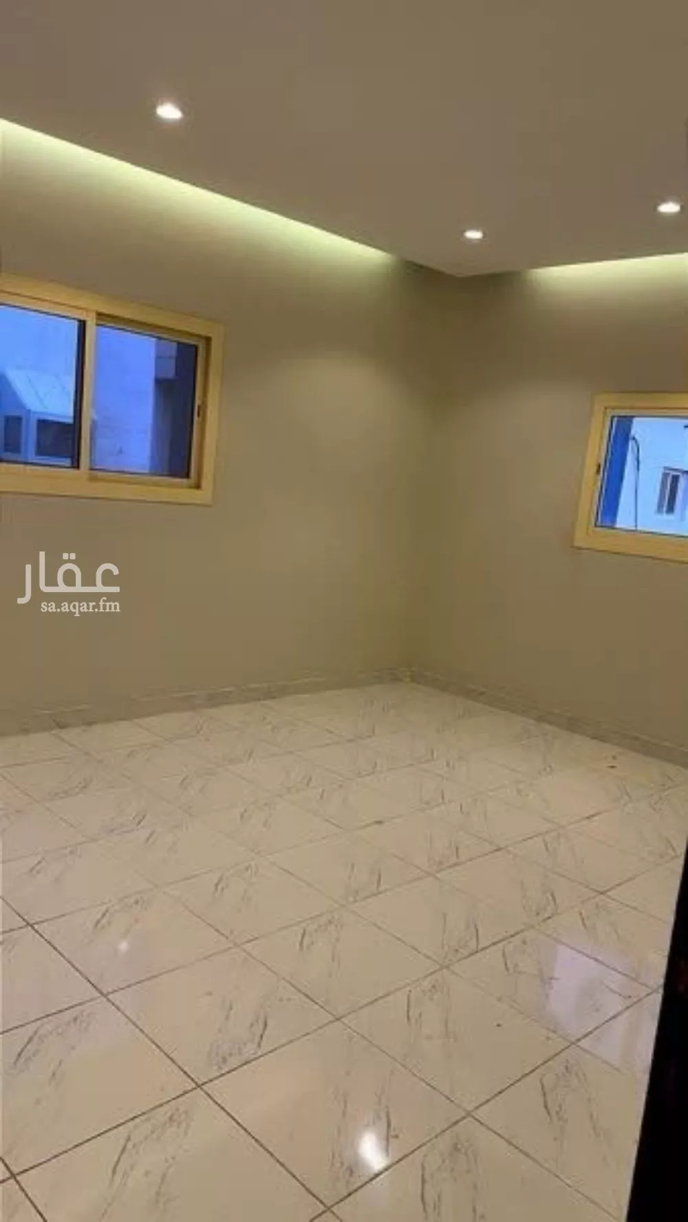 شقة 5 غرف في الصفا 8