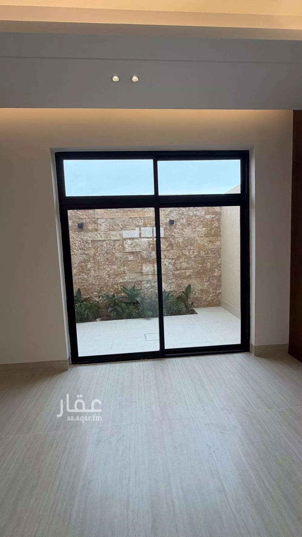 فيلا 5 غرف في المهدية 10