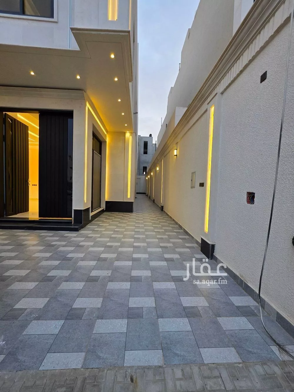 فيلا 6 غرف في القادسية 2