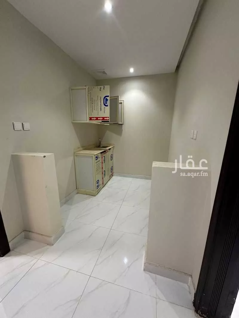 2 bedroom apartment in Dhahrat Laban 9