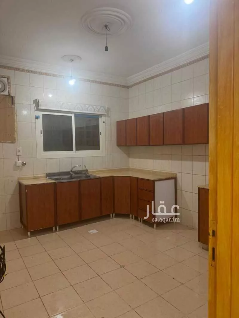 شقة 4 غرف في السلامة 6