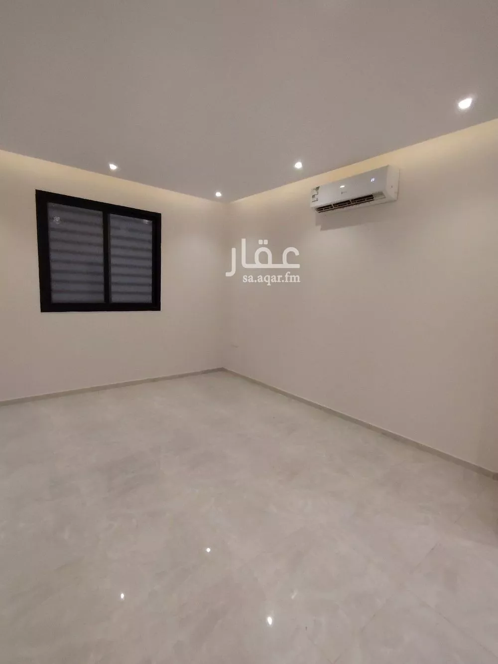 شقة 3 غرف في العارض 7