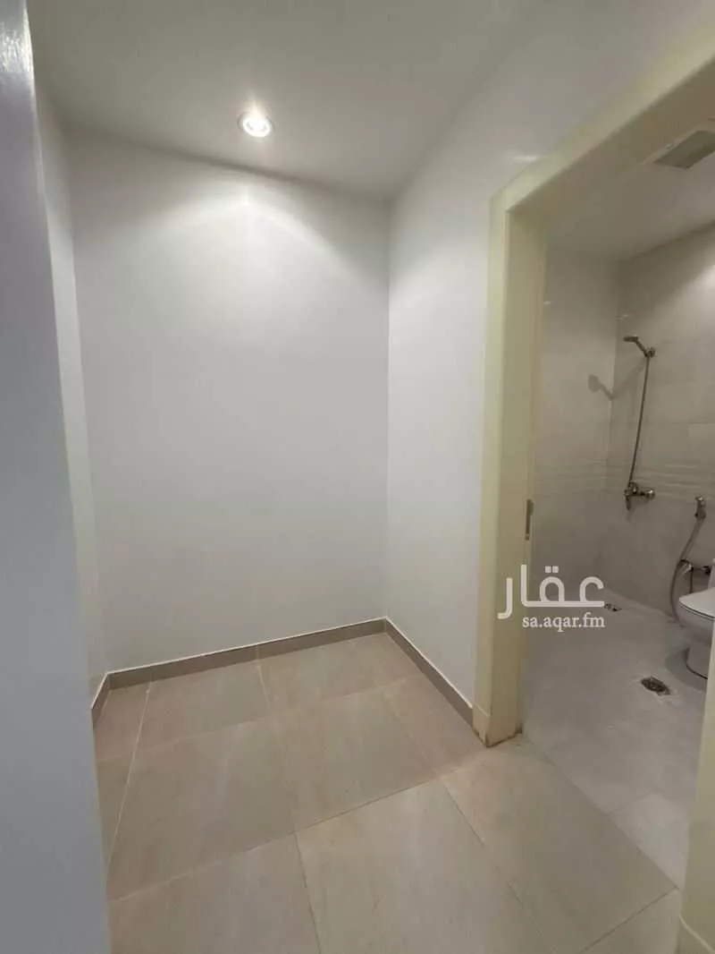 دور 3 غرف في العارض 4