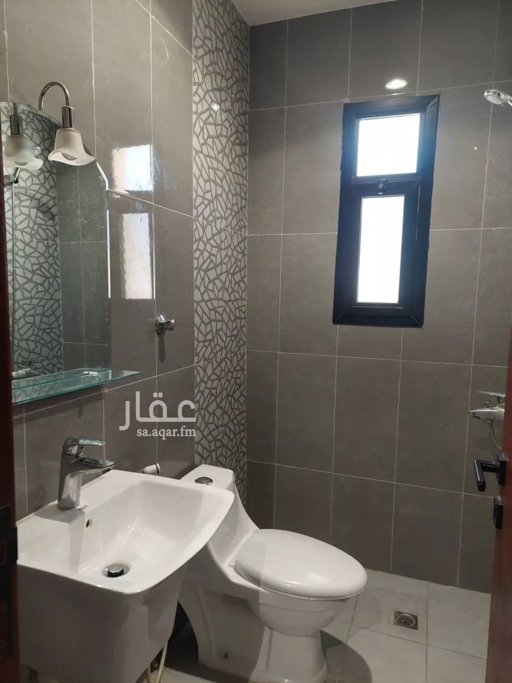 شقة 1 غرف في الصفا 19