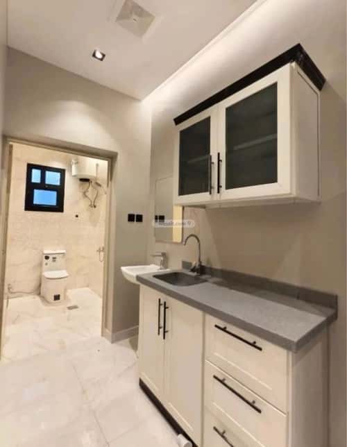 شقة 1 غرف في الملقا 11