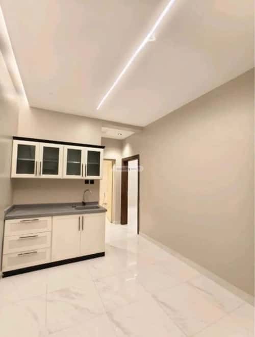 شقة 1 غرف في الملقا 12