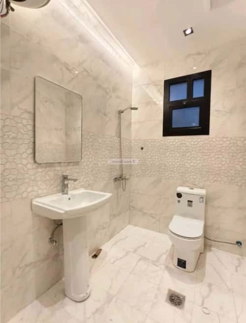 شقة 1 غرف في الملقا 13