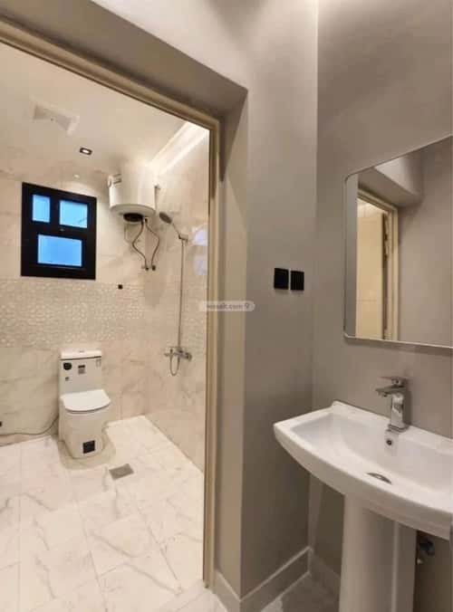 شقة 1 غرف في الملقا 4