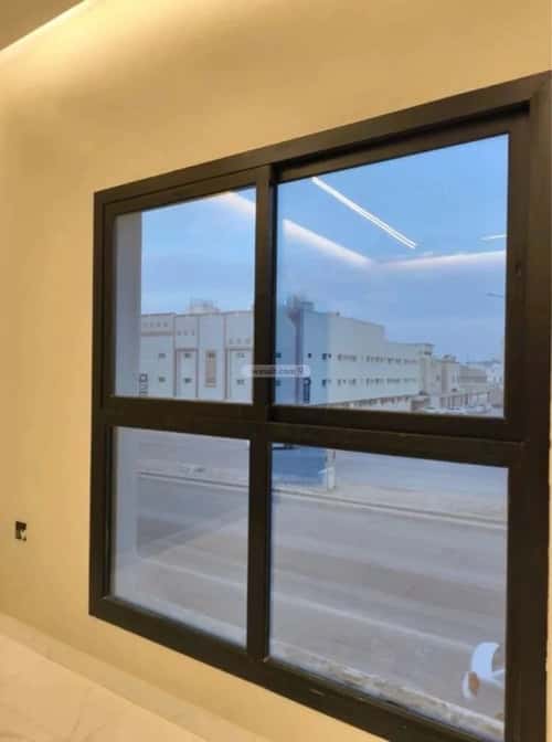 شقة 1 غرف في الملقا 7