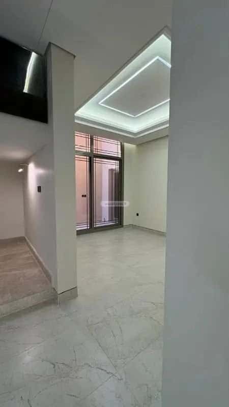 فيلا 5 غرف في المهدية 15