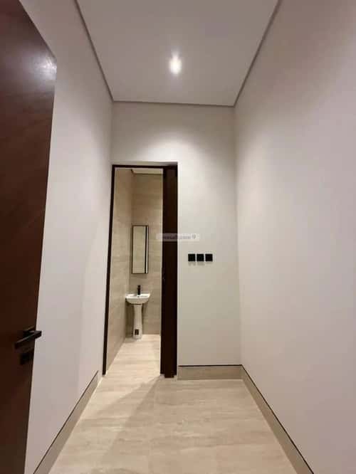 فيلا 6 غرف في المهدية 9