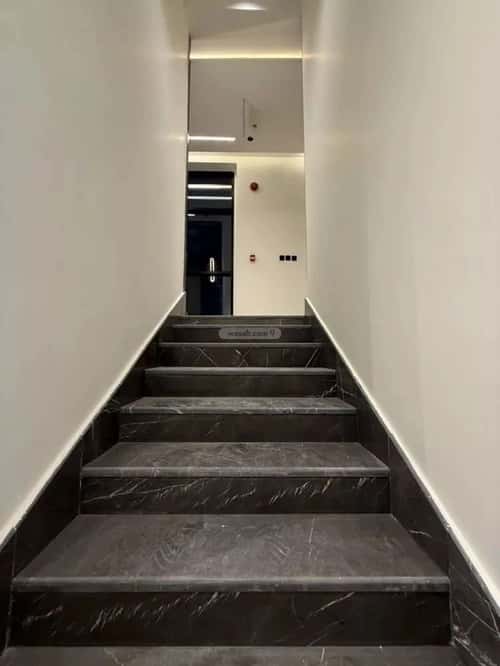 شقة 4 غرف في المهدية 12