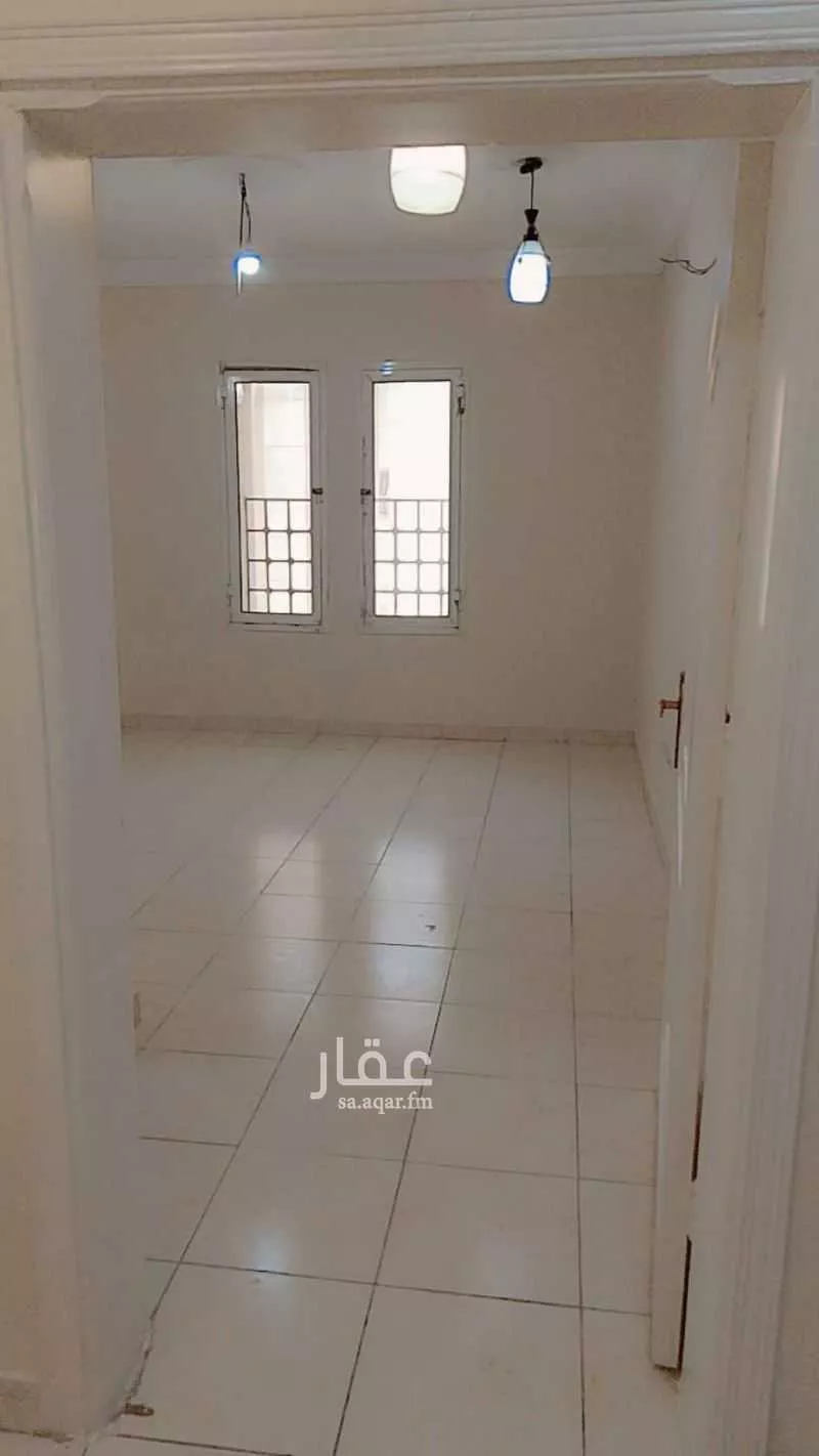 شقة 3 غرف في الربوة 8