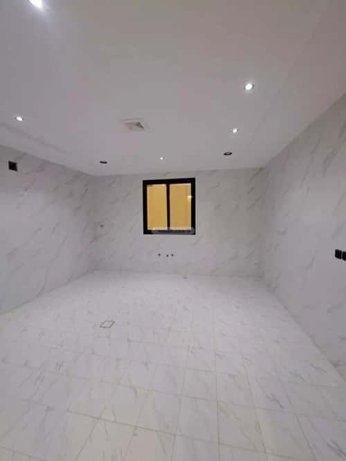 7 bedroom villa in Al Awali 4