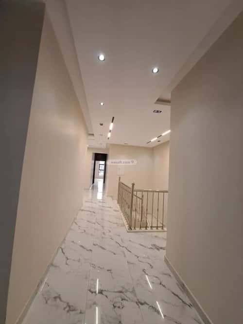 7 bedroom villa in Al Awali 7