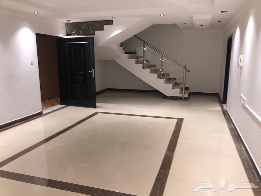 فيلا 3 غرف في المونسية 13