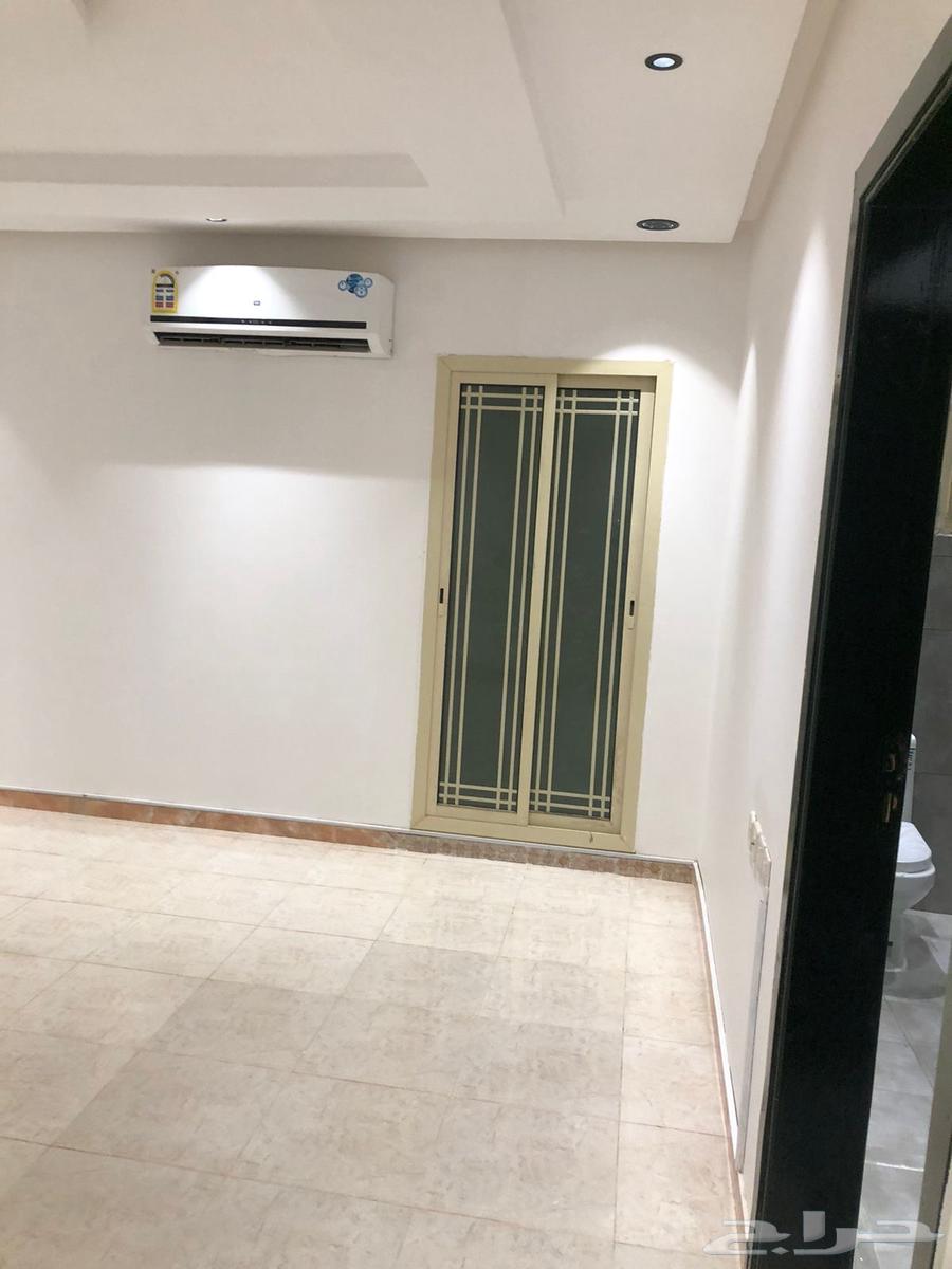 فيلا 3 غرف في المونسية 8