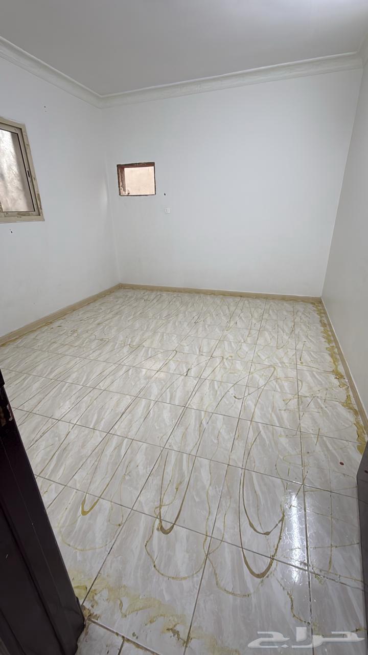 شقة 4 غرف في الجنادرية 2