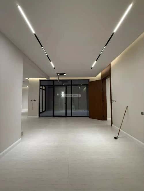 فيلا 6 غرف في المهدية 5