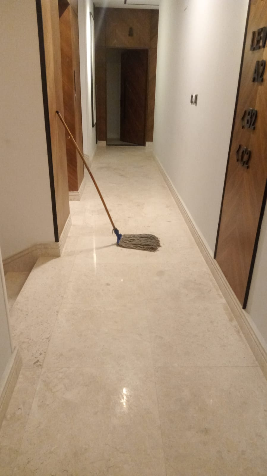 شقة  في الفيصلية 12