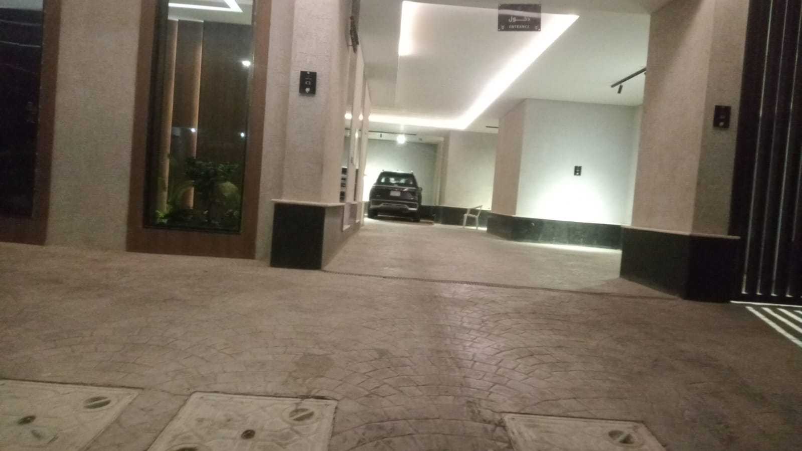 شقة  في الفيصلية 8