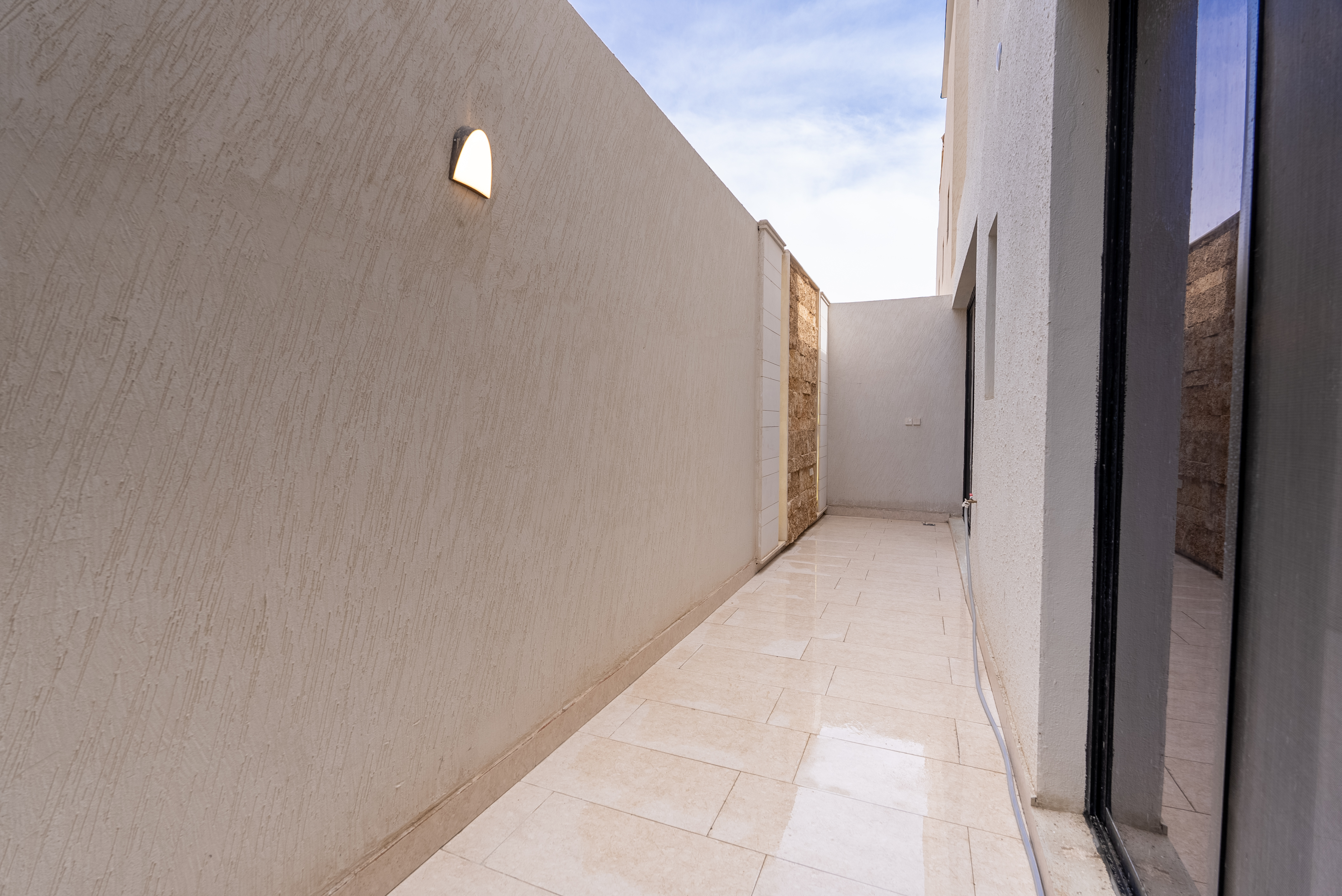 شقة  في القادسية 2