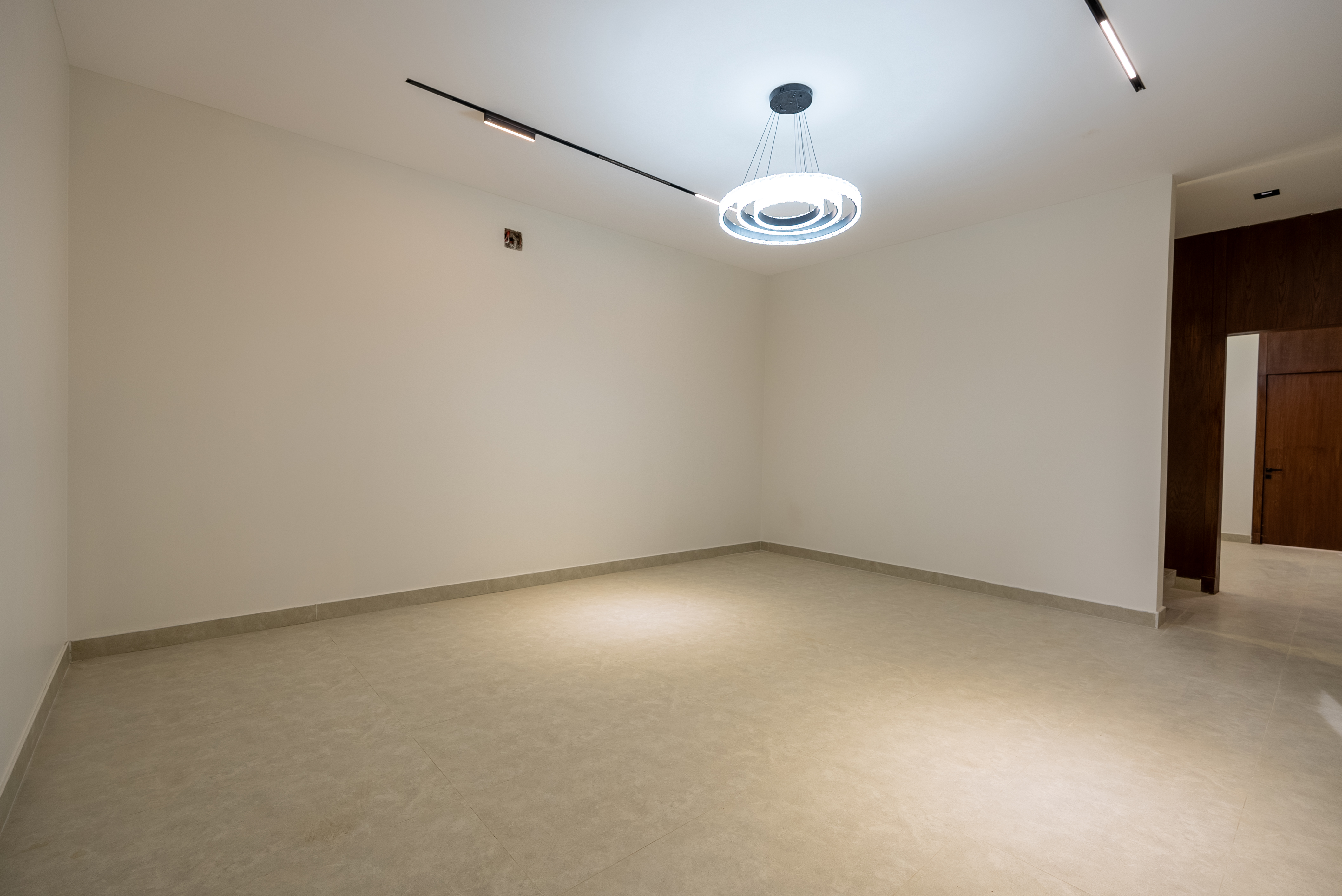 شقة  في القادسية 19