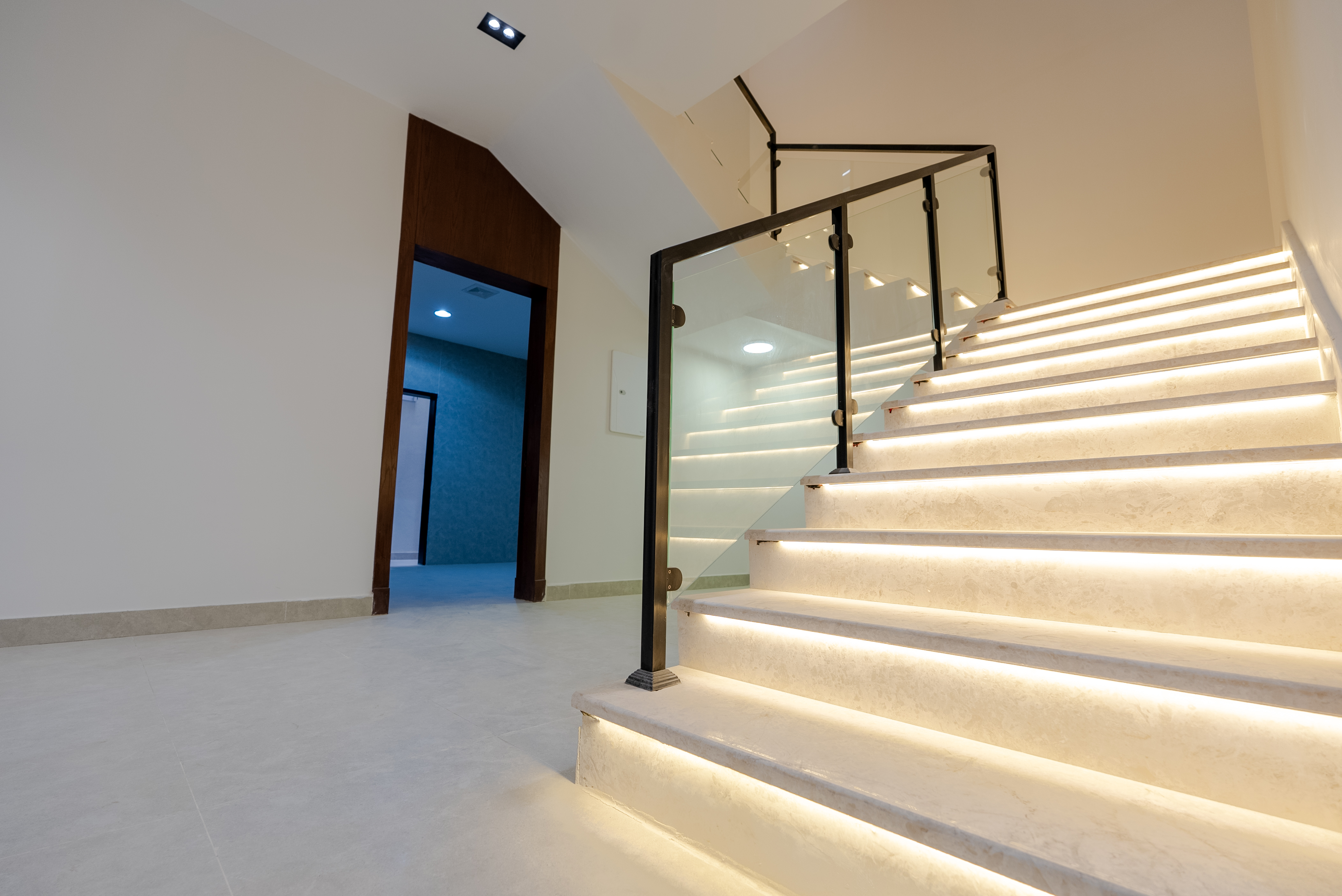 شقة  في القادسية 20