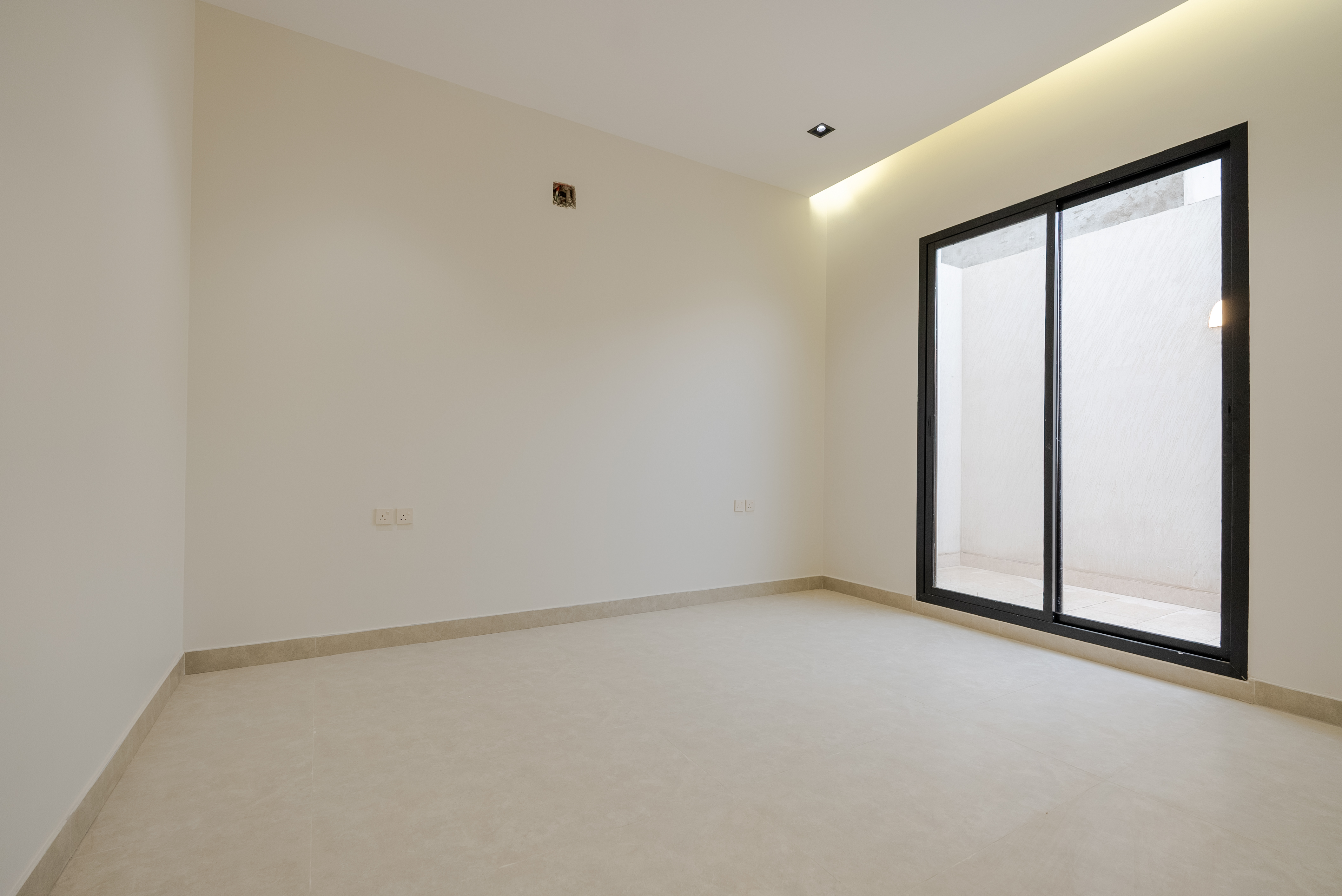 شقة  في القادسية 3