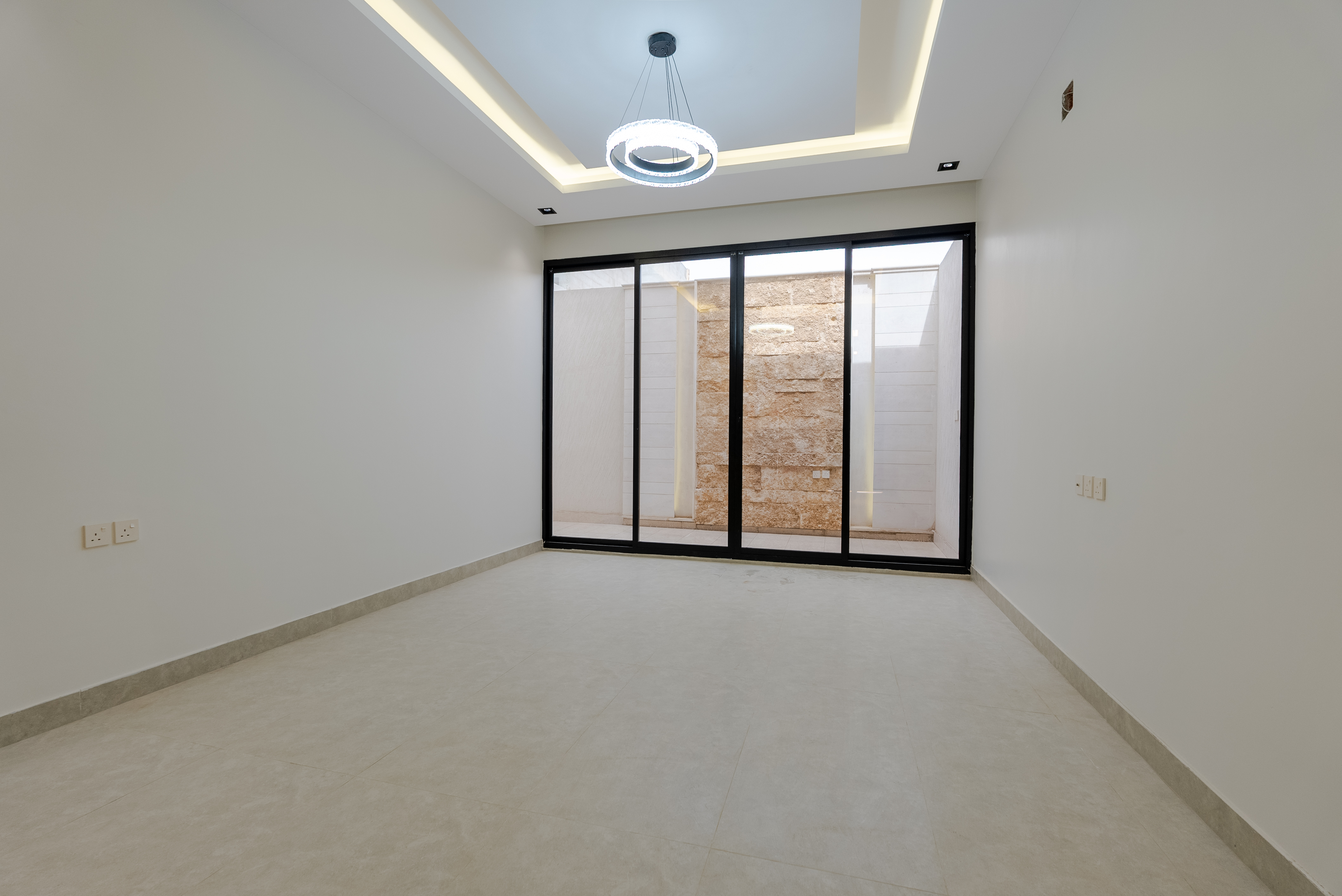 شقة  في القادسية 7