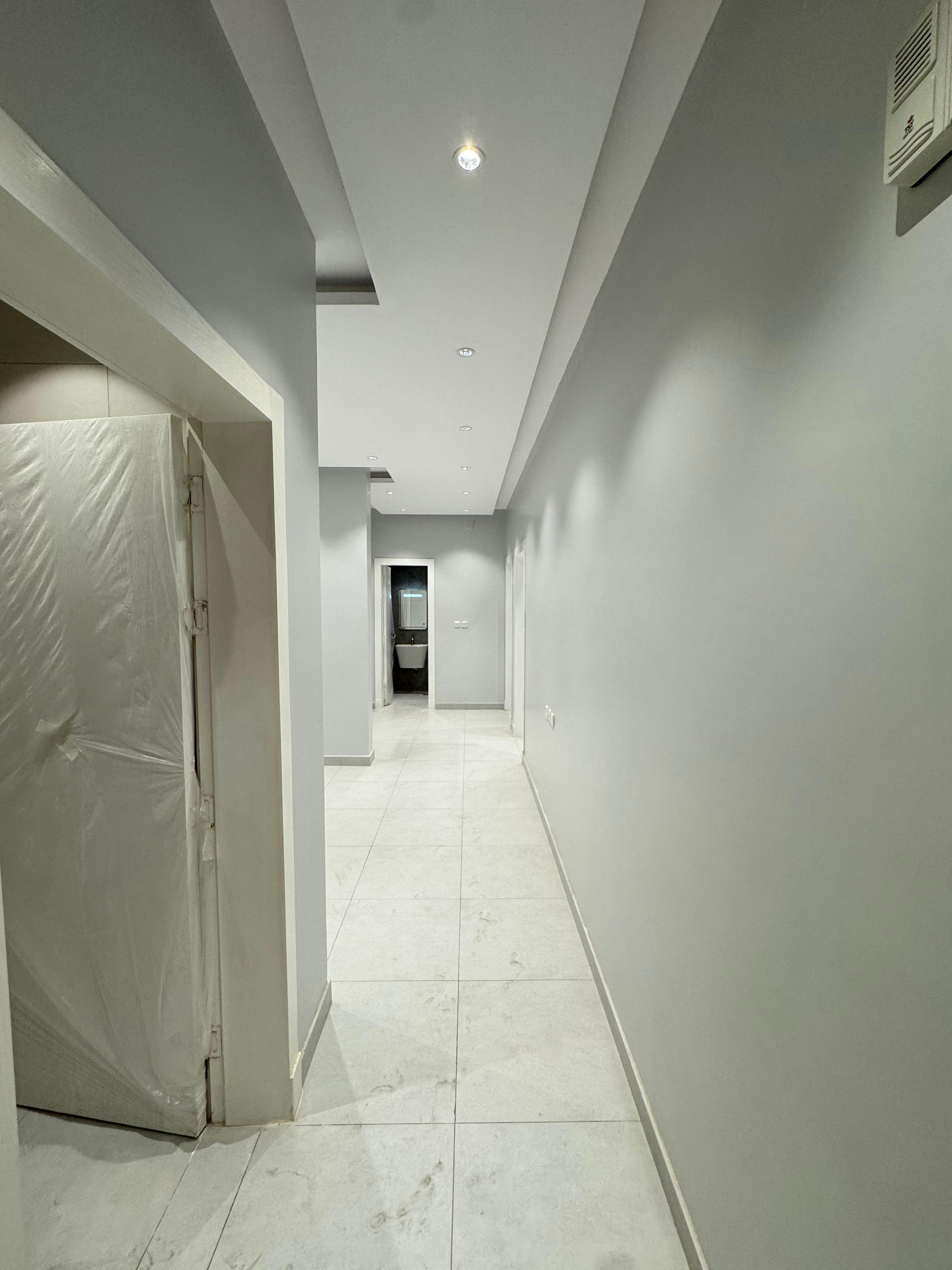 شقة 4 غرف في الريان 16