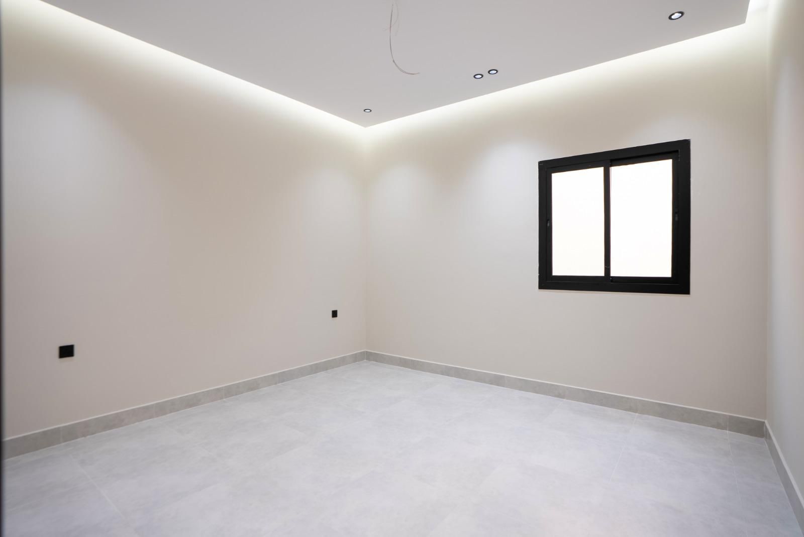 شقة  في السلامة 3