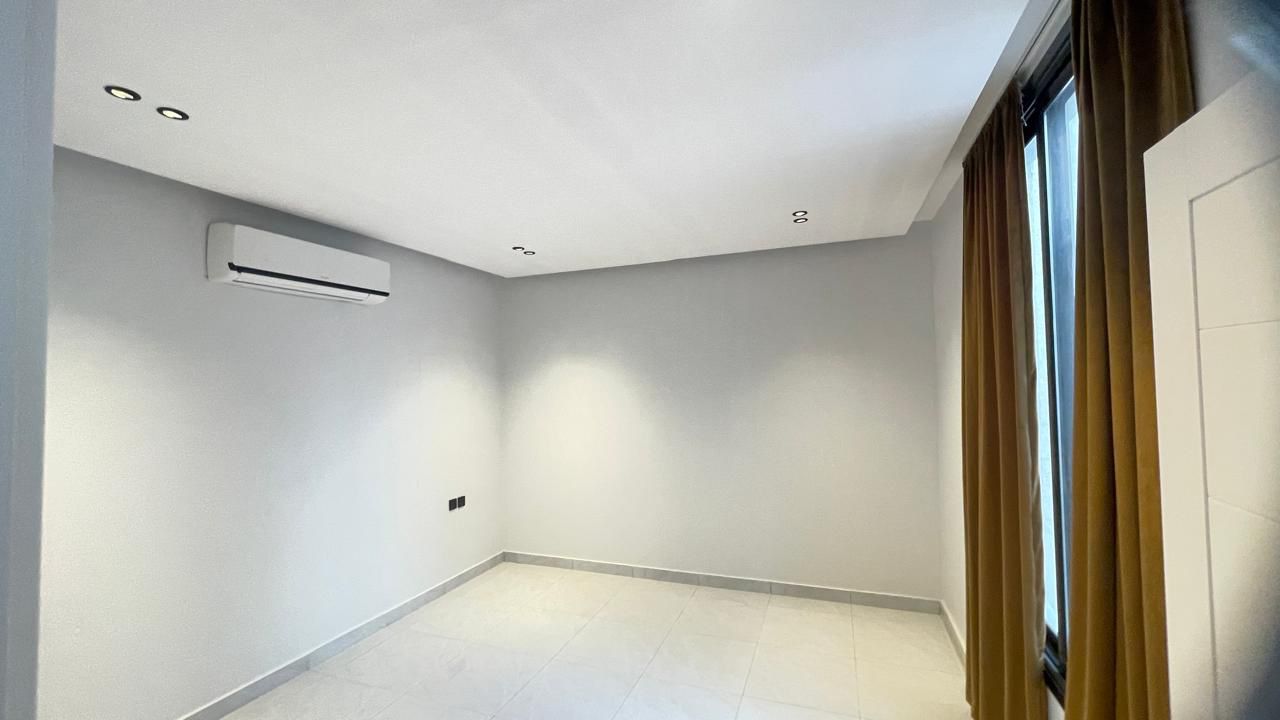 فيلا  في النظيم 3