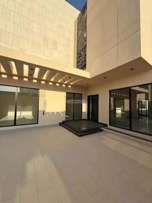 5 bedroom villa in Al Mahdiyyah 4