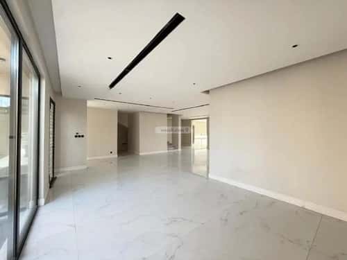 5 bedroom villa in Al Mahdiyyah 9