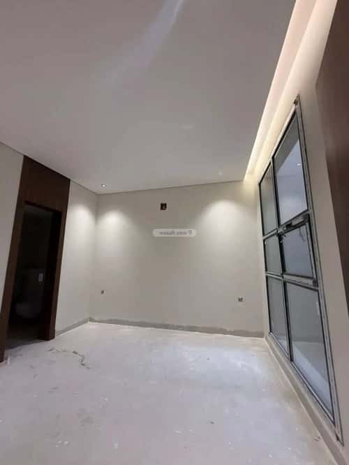 6 bedroom villa in Al Mahdiyyah 2