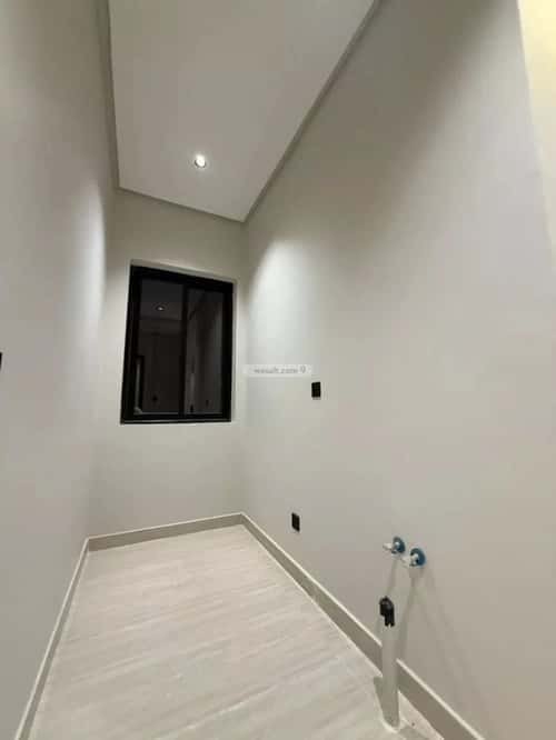 فيلا 6 غرف في المهدية 5