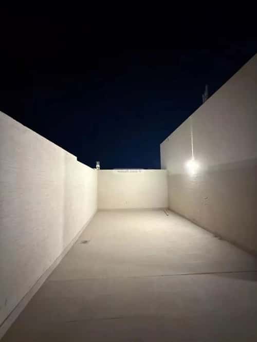 فيلا 6 غرف في المهدية 9