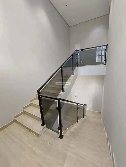 فيلا 5 غرف في بدر 13