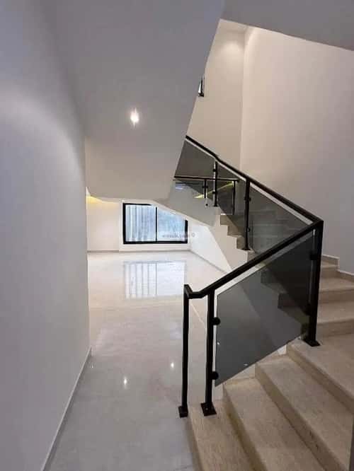 فيلا 5 غرف في بدر 14