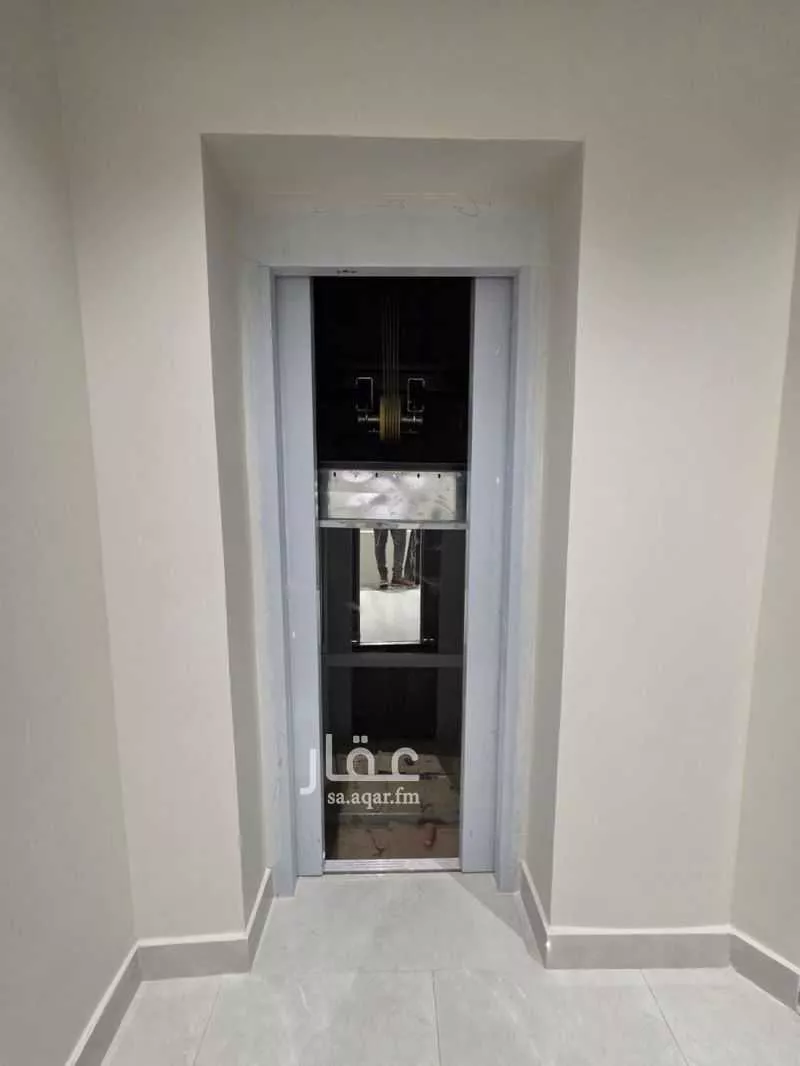 شقة 4 غرف في المعيزلة 2