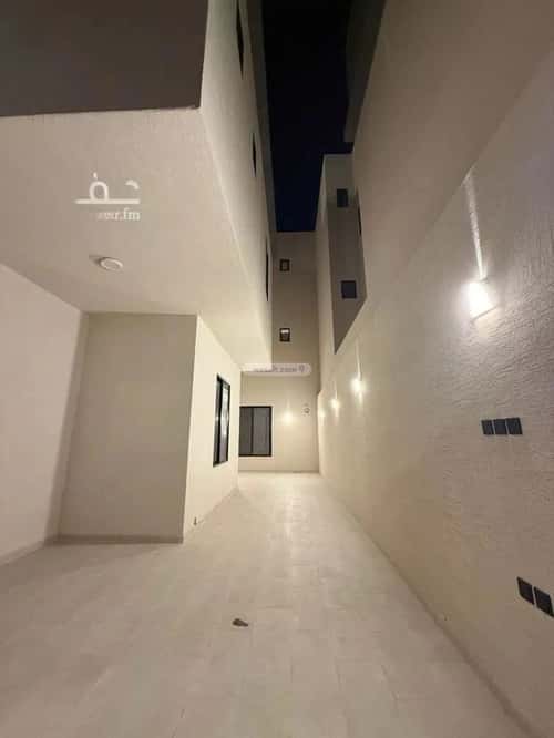 6 bedroom villa in Al Mahdiyyah 8