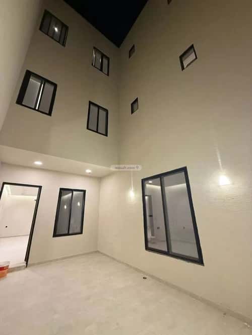 6 bedroom villa in Al Mahdiyyah 10