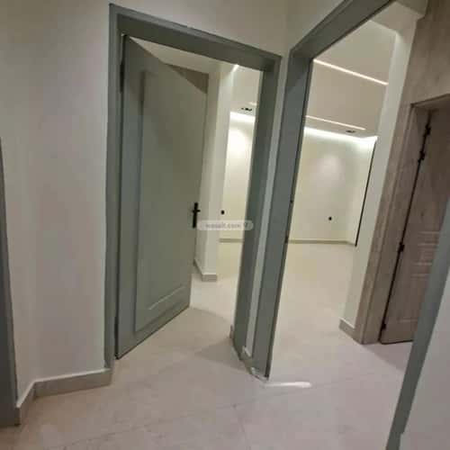 شقة 4 غرف في الخليج 9