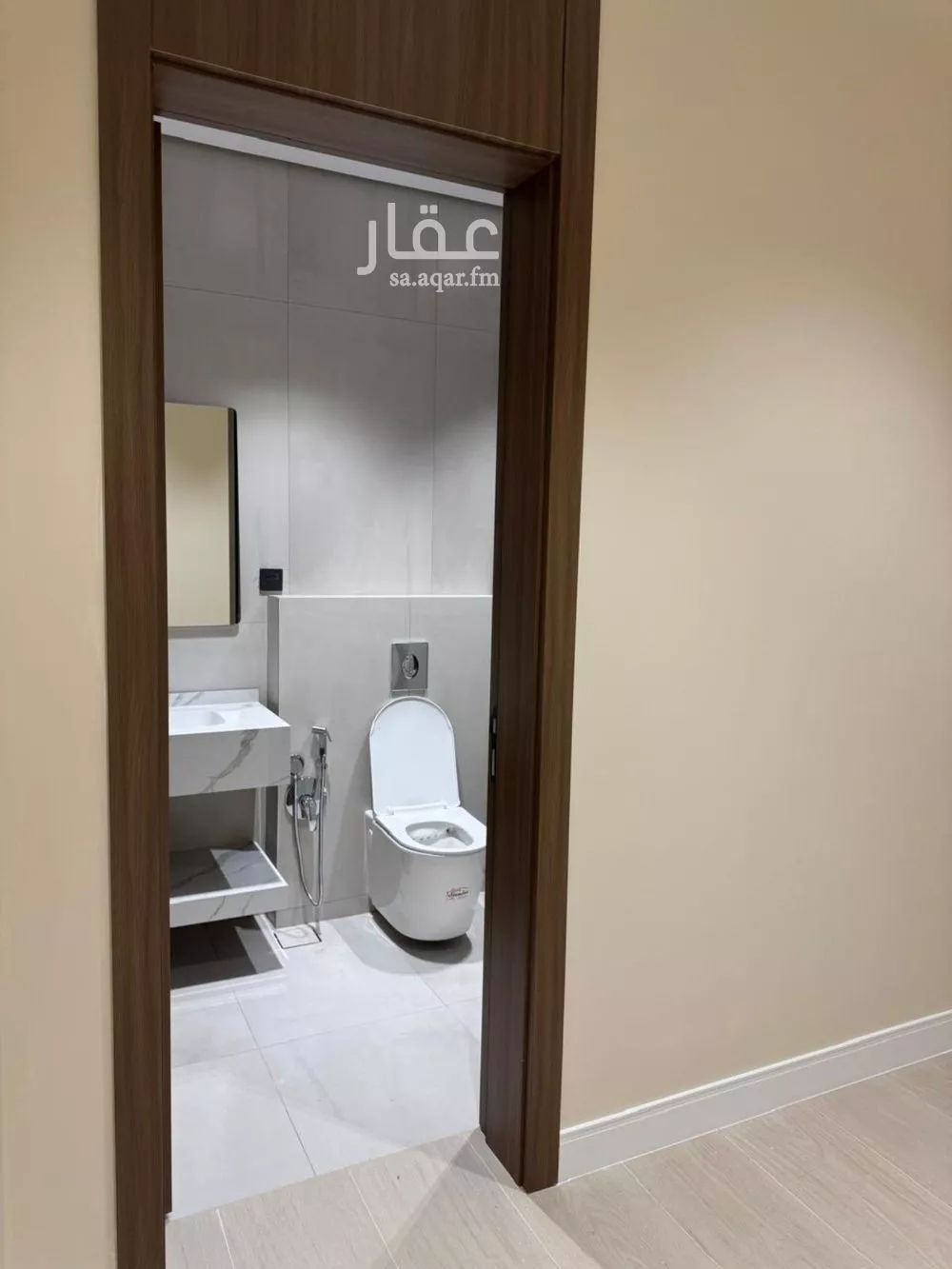 فيلا 5 غرف في الملقا 11