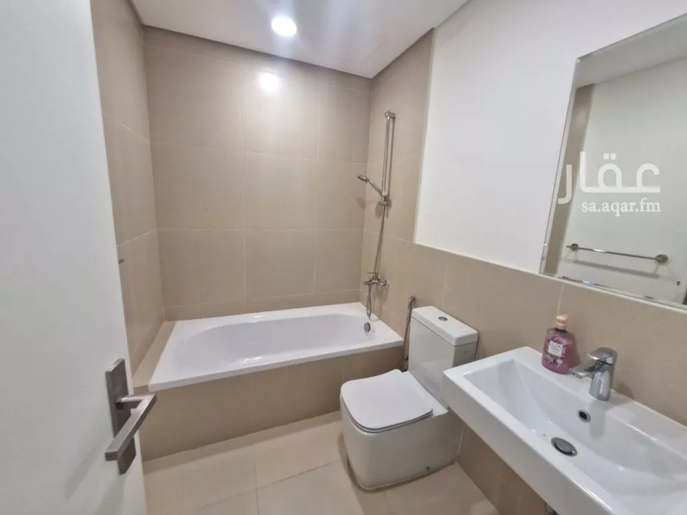 فيلا 4 غرف في الرياض 9