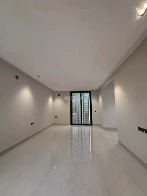 فيلا 6 غرف في المهدية 5