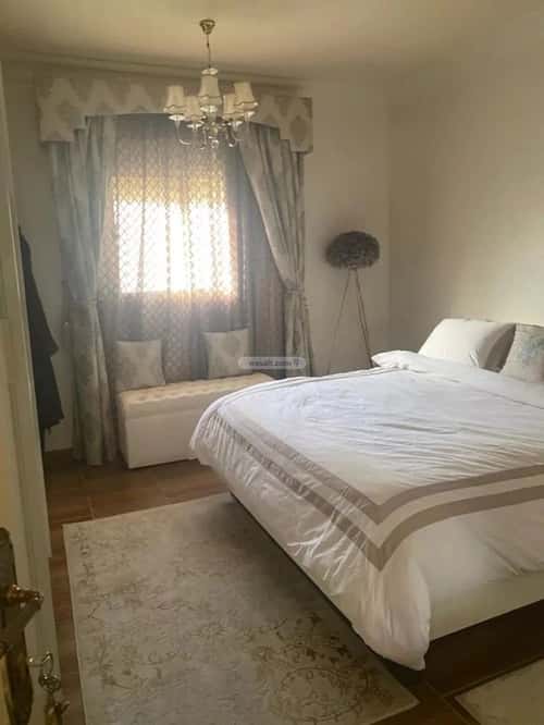 شقة 4 غرف في العقيق 2