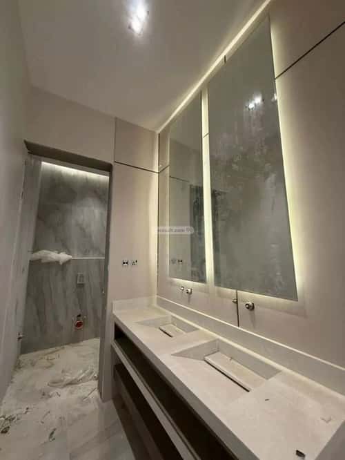 فيلا 6 غرف في المهدية 5